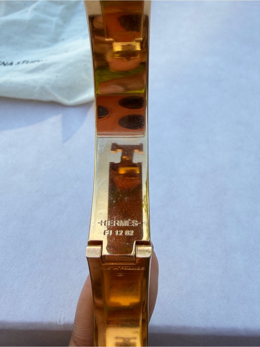 Hermes White and Gold Clic H Enamel Bracelet - Picture 5 of 6